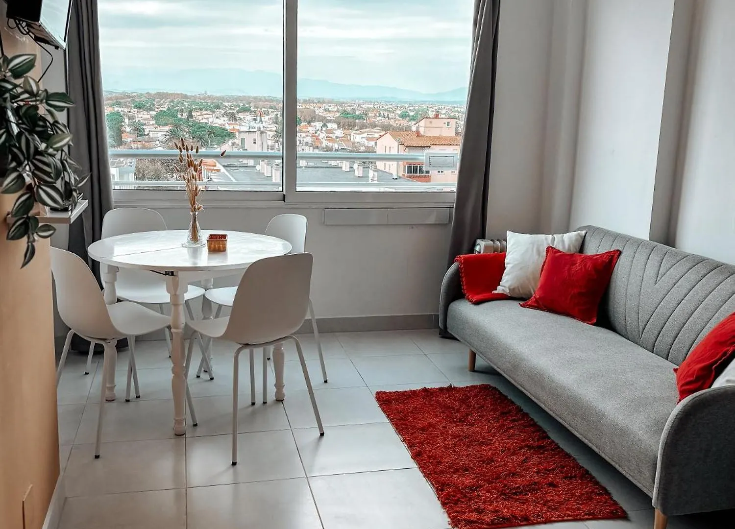 La Ventana Apartamento エンプリアブラバ